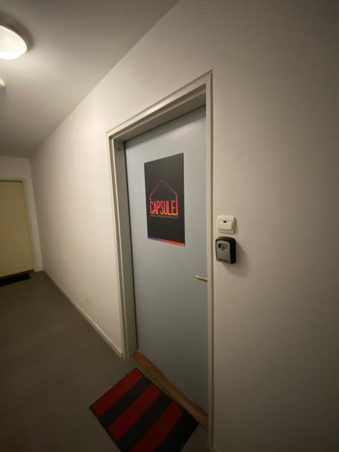 Capsule Miami Vice - Jacuzzi - Billard - Ecran Cinema & Netflix - Ping-Pong - Nintendo & Jeux- Lievin Exterior photo