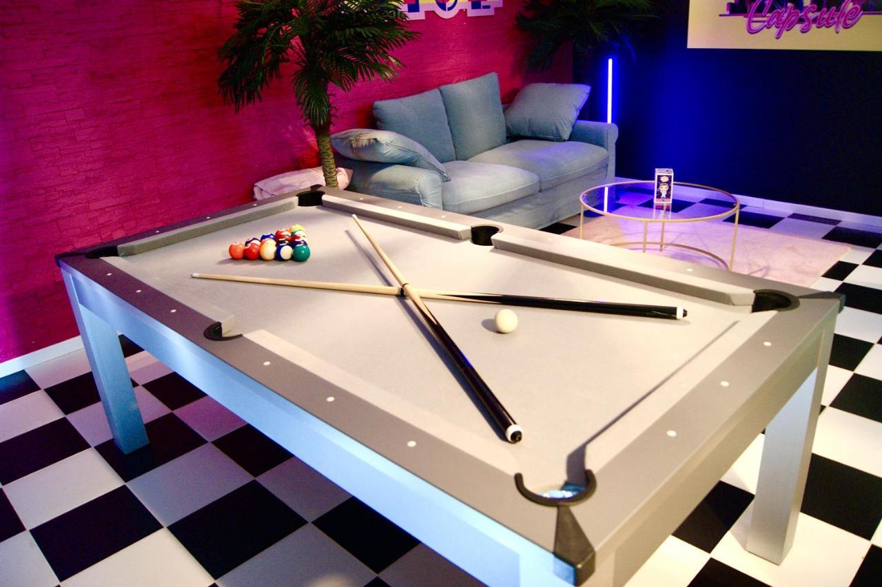 Capsule Miami Vice - Jacuzzi - Billard - Ecran Cinema & Netflix - Ping-Pong - Nintendo & Jeux- Lievin Exterior photo